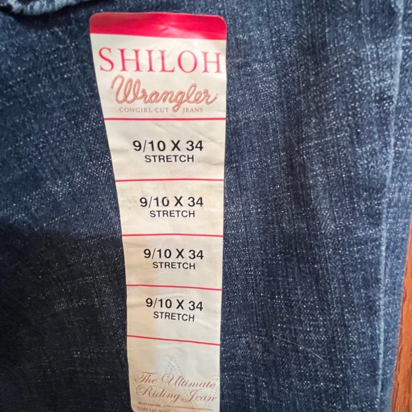 Ladies new wrangler jeans size 9/10 X 34 - Picture 4 of 8
